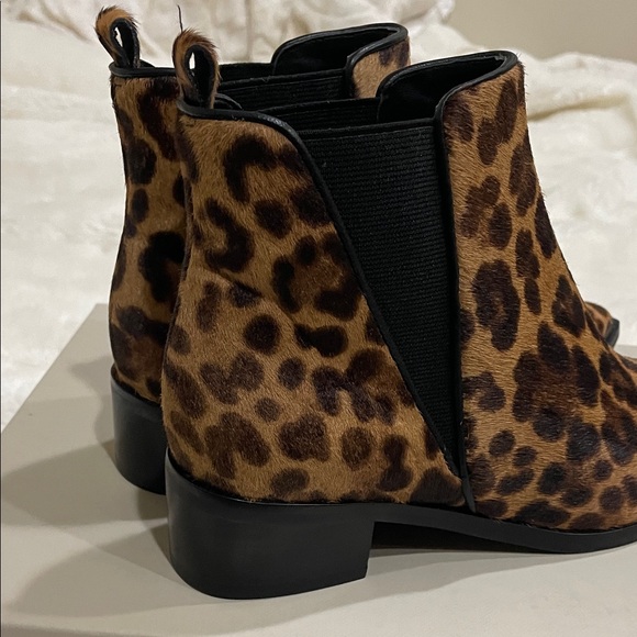 Marc Fisher NEW Brown Leopard Ankle Boots - Picture 7 of 12
